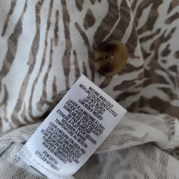 NWT WOMENS BOBEAU ANIMAL PRINT 3/4SLEEVE STRETCH RAYON MIX PULLOVER BLOUSE M - Picture 3 of 4